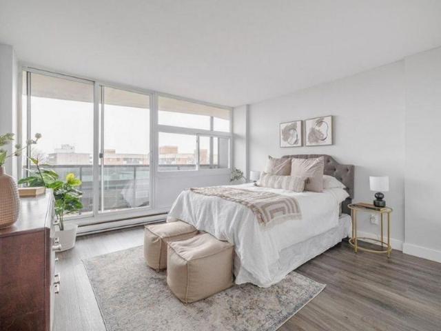 324 Cambridge Street N Studio Apartment for Rent at 324 Cambridge St N, Ottawa, ON K1R 7B5 Centretown West