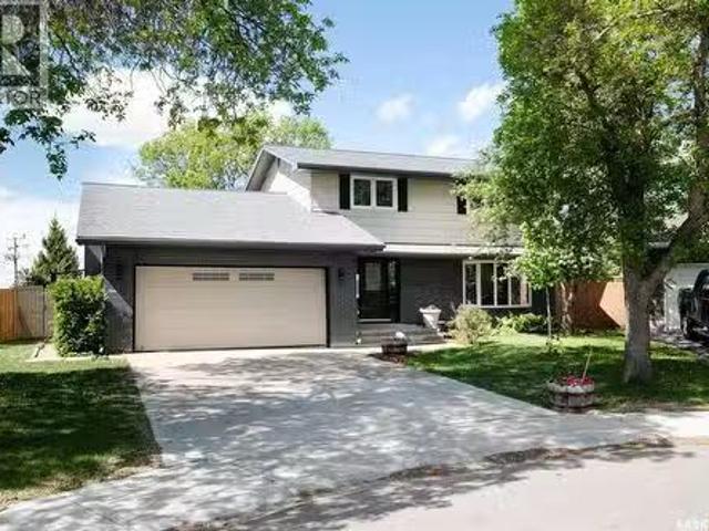 324 Lockwood Road, Regina, SK, S4S 6E2 house for sale Listi.