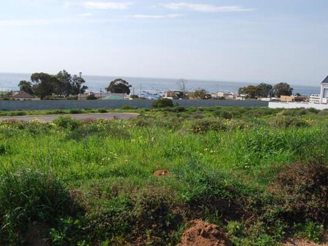 324 m² Land available in St Helena Views