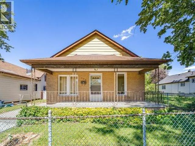 324 Parent Avenue, Windsor, ON, N9A 2B8 house for sale | Listing ID 26013 | Royal LePage