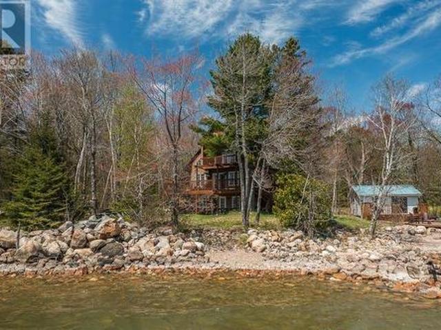 324 Waltonen Rd, Plummer Additional, ON, P0R 1C0 house for sale | Listing ID SM251158 | Royal LePage