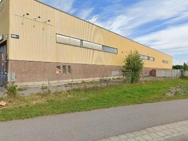 3250 m2 lager uthyres i Gävle