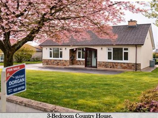 325,000 | Knocknamuck, Mitchelstown, Cork Michael Dorgan Auctioneers & Valuers 4992 MyHome. Ie Residential