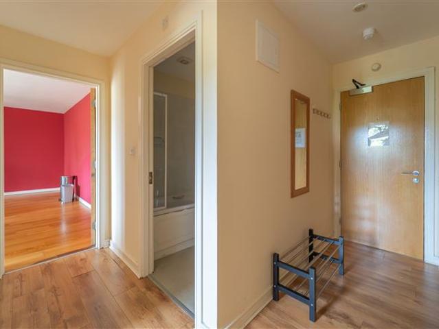 325,000 | 159 Temple Court, Santry, Dublin 9 REA McGee 5017 MyHome. Ie Residential