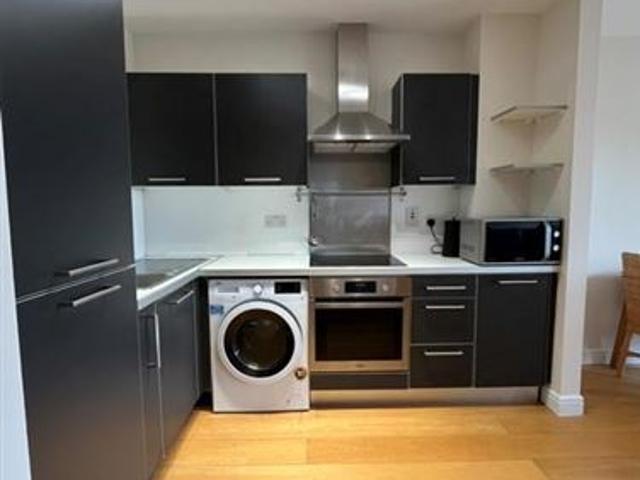 325,000 | 16 Melville Crescent, Finglas, Dublin 11 O'Connell Properties 4998 MyHome. Ie Residential