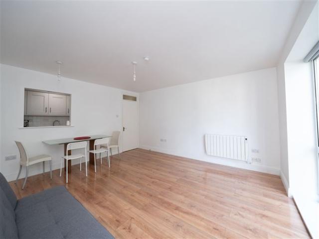 325,000 | 173 The Tramyard, Inchicore, Dublin 8 Brock DeLappe Estate Agents 5015 MyHome. Ie Residential
