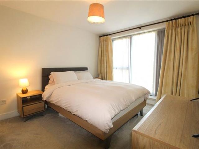 325,000 | 10 Castlegate Way, Adamstown, Lucan, Co. Dublin DNG Lucan 5015 MyHome. Ie Residential