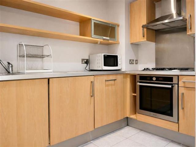 325,000 | 121 Lymewood Mews, Northwood, Santry, Dublin 9 Stuart McDonnell Properties 4996 MyHome. Ie Residential