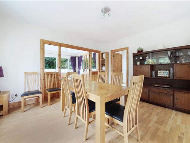325,000 | 4 Ardglass, Portsalon, Co. Donegal Sherry FitzGerald Paul Reynolds 4821 MyHome. Ie Residential
