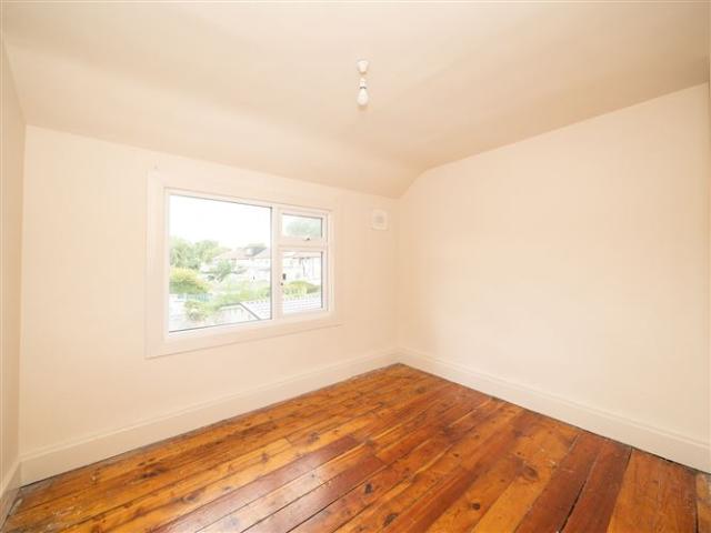 325,000 | 4 Aughavannagh Road, Crumlin, Dublin 12, Co. Dublin Brock DeLappe Estate Agents 5022 MyHome. Ie Residential