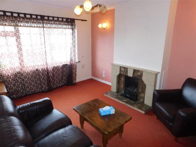 325,000 | 81 Belgard Downs, Rochestown, Cork Timothy Sullivan & Associates M. I.A.V.I 4840 MyHome. Ie Residential