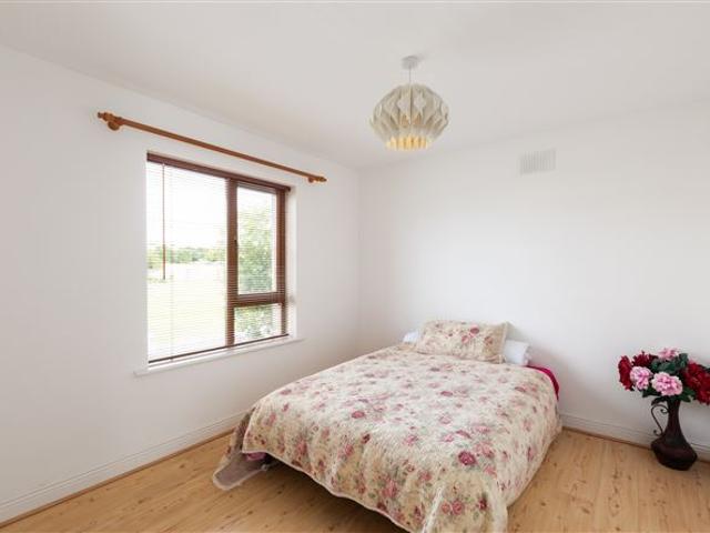 325,000 | 8 Kyle Meadow, Oulart, Gorey, Co. Wexford Property Partners O'Brien Swaine 5022 MyHome. Ie Residential