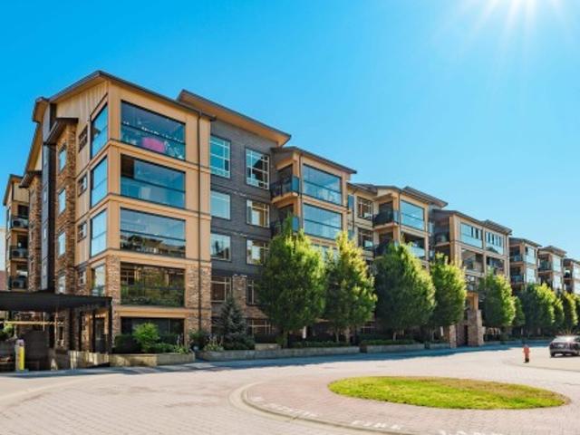 325 8218 A Street, Langley, BC, V2Y 0X9 Single Family Property For Sale | Listing ID R3120 | Royal LePage