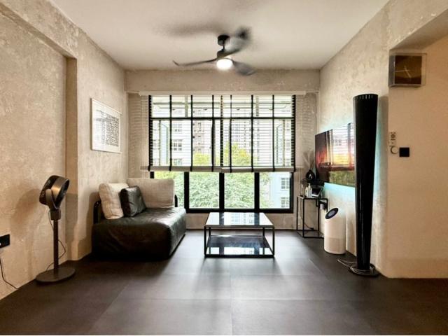 325B Sumang Walk HDB Apartment For Sale, $555,000, 2 Bed 2 Bath 731 sqft $759.00 psf