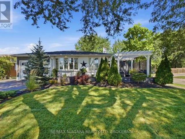 3267 Cattell Drive, Niagara Falls Chippawa, ON, L2G 6N3 house for sale | Listing ID X13698 | Royal LePage