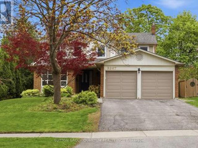 3267 Sir John'S Homestead, Mississauga, ON, L5L 2N7 house for sale | Listing ID W13146 | Royal LePage