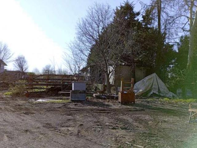 326/2024 6 BS Piena propriet di area urbana a Fiesse