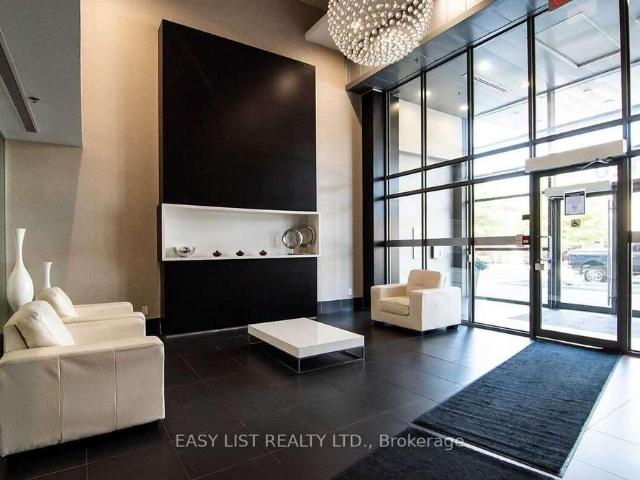 326 120 Dallimore Circle