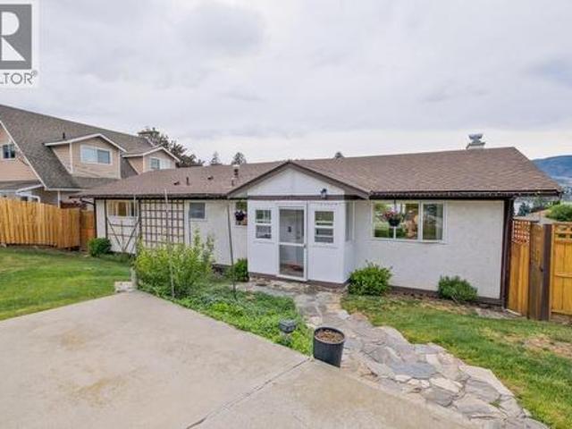 326 Carmel Crescent, Okanagan Falls, BC, V0H 1R5 house for sale | Listing ID 10388 | Royal LePage