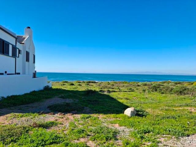 326 m² Land available in St Helena Views