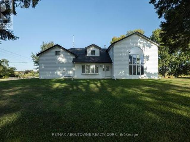 3276 Governors Road, Hamilton, ON, L0R 1T0 farm for sale | Listing ID X13219 | Royal LePage
