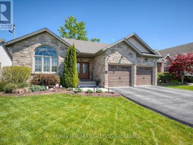 3270 Thunder Bay Road, Fort Erie Ridgeway, ON, L0S 1N0 house for sale | Listing ID X13204 | Royal LePage