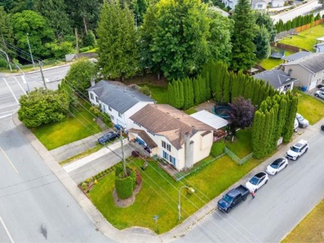 3271 Horn Street, Abbotsford, BC, V2S 7B8 house for sale | Listing ID R3015 | Royal LePage