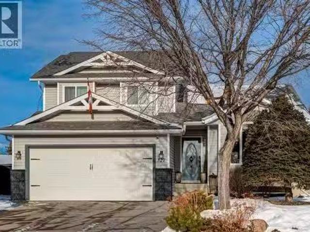327 Millview Place Sw, Calgary, AB, T2Y 2X6 house for sale.