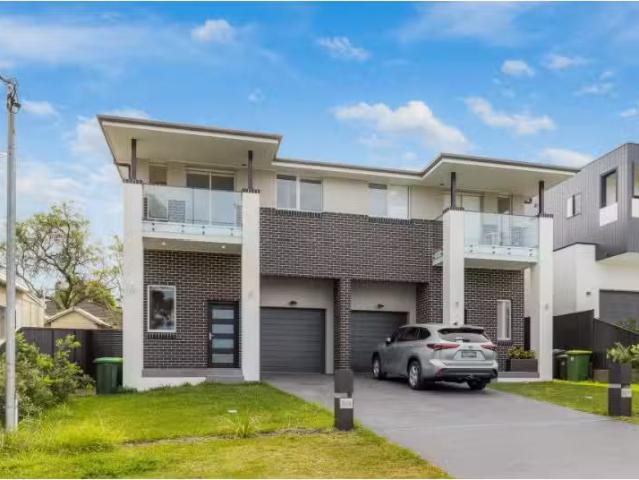 327b Forest Road, SUTHERLAND Townhouse for rent Listed by Cai.