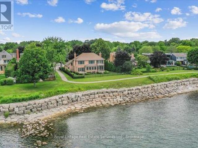 3286 Shelburne Place, Oakville Br Bronte, ON, L6L 5V9 Luxury House for sale | Listing ID W11926 | Royal LePage Carriage Trade Luxury Properties