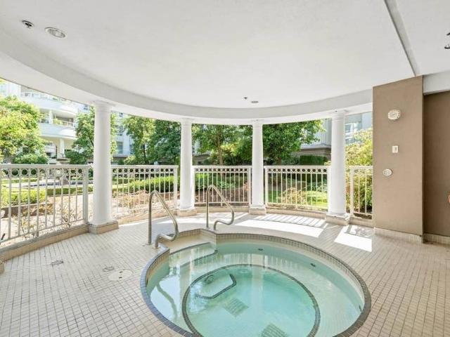 328 5 HAMPTON PLACE, Vancouver, BC V6T 2G8 Condo For Sale | RE/MAX | R3063