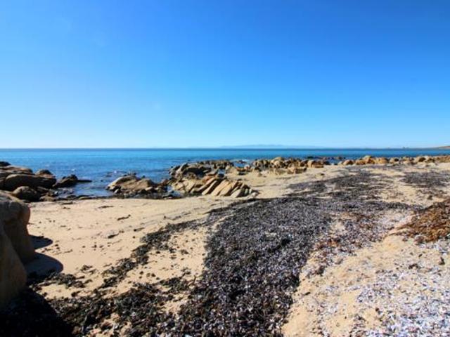 328 m² Land available in St Helena Views