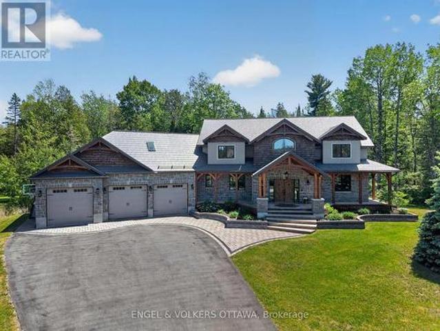 328 Silent Wood Grove, Ottawa, ON, K0A 1L0 house for sale | Listing ID X13452 | Royal LePage