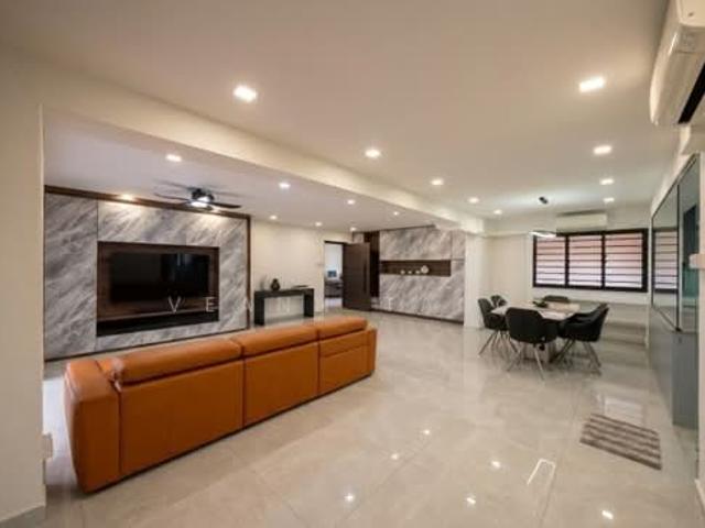 328 Tampines Street 32 HDB Apartment For Sale, $1,000,000, 3 Bed 2 Bath 1,582 sqft $632.00 psf