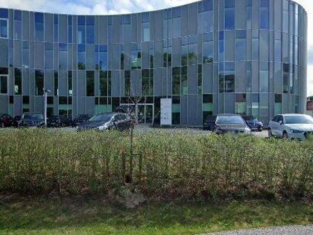 3295 m2 office space for rent in Gent Sint Denijs Westrem