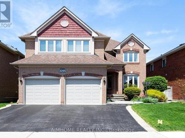 3295 Bloomfield Drive, Mississauga, ON, L5N 6X7 house for sale | Listing ID W13147 | Royal LePage