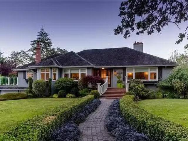 3295 Ripon Rd, Oak Bay, BC, V8R 6G6 house for sale Listing.
