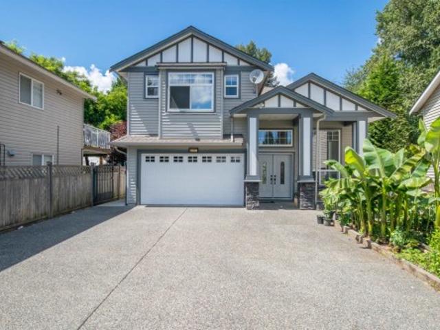 3295 Street, Langley, BC, V4W 3H9 house for sale | Listing ID R3136 | Royal LePage