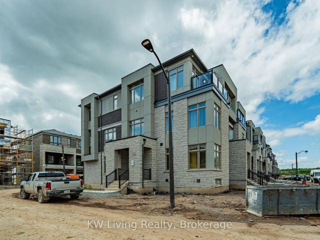 3296 Taha Gardens, Oakville | 4Beds/3Bath, Townhouse, $3,500/mo | Condos. Ca