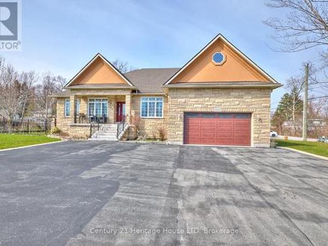 3290 Evadere Avenue, Fort Erie Ridgeway, ON, L0S 1N0 house for sale | Listing ID X12071 | Royal LePage