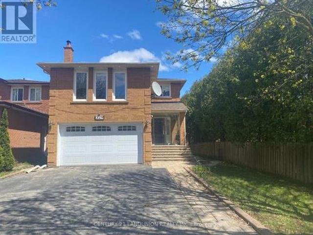 329 Atha Avenue, Richmond Hill, ON, L4C 6A8 house for sale | Listing ID N13066 | Royal LePage
