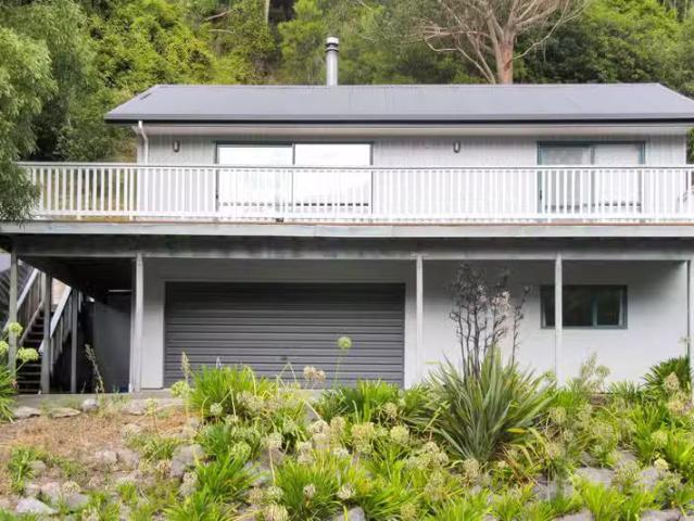 329 Brook Street, The Brook, Nelson For Sale
