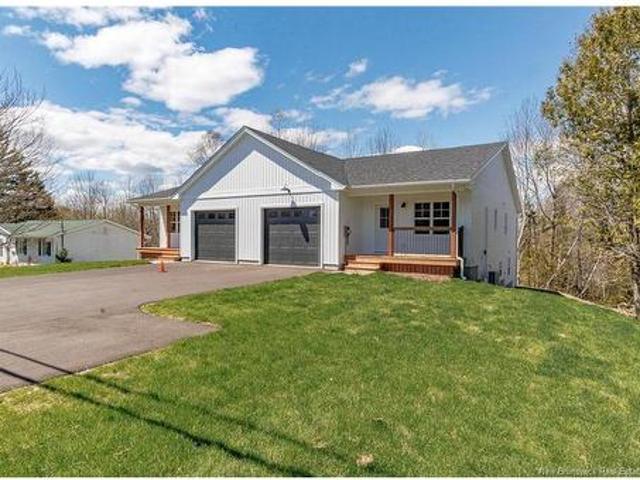 329 Hampton Rd, Quispamsis, NB, E2E 4T1 house for sale | Listing ID NB143909 | Royal LePage