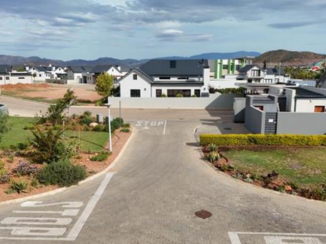 329 m² Land available in Robertson