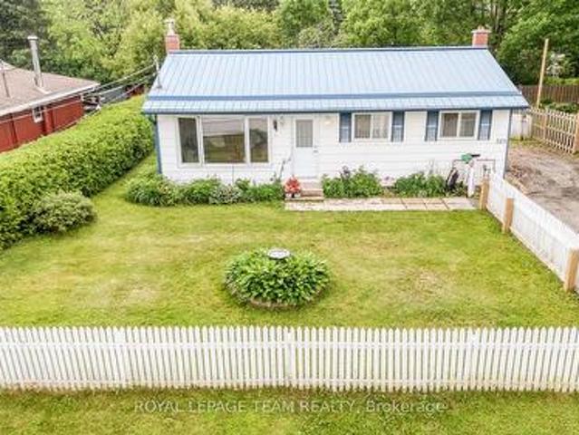 329 Wylie Street, Mississippi Mills, ON, K0A 1A0 house for sale | Listing ID X12221 | Royal LePage