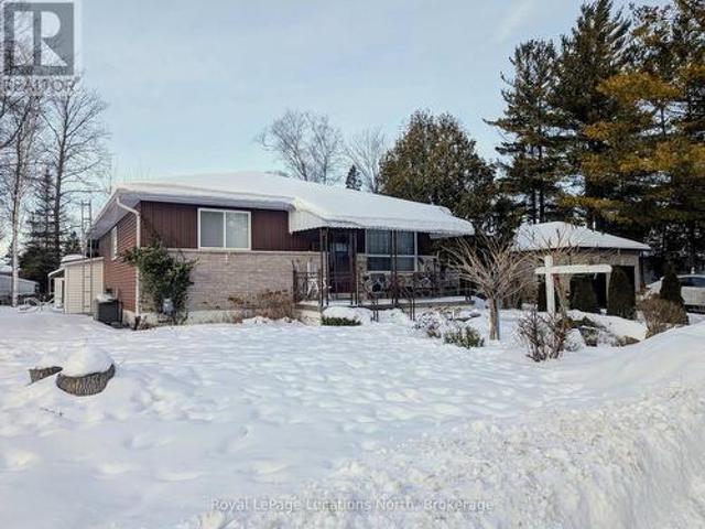 32 57Th Street S, Wasaga Beach, ON, L9Z 1W5 house for sale | Listing ID S11942 | Royal LePage
