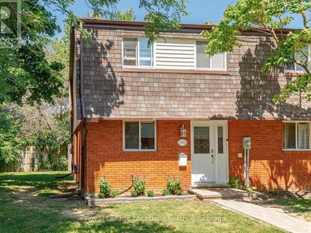 32 592 Tenth Street, Collingwood, ON, L9Y 4C1 townhouse for sale | Listing ID S11913 | Royal LePage