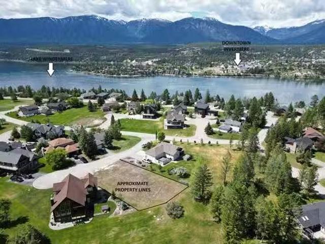 32 640 Upper Lakeview Road, Invermere, BC, V0A 1K3 vacant.