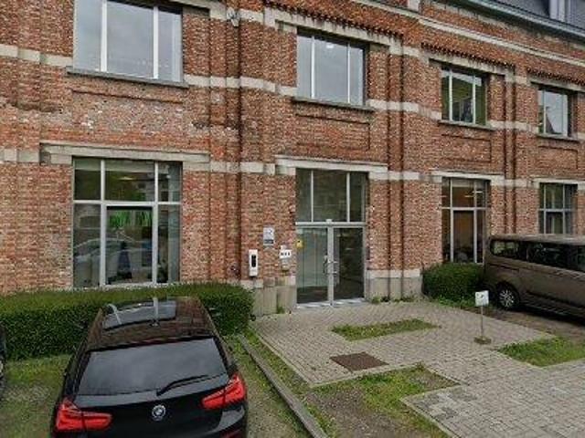 32 100 m2 office space for rent in Gent Ledeberg