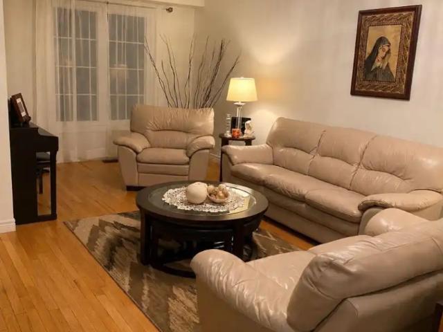 32 2280 BARONWOOD DRIVE